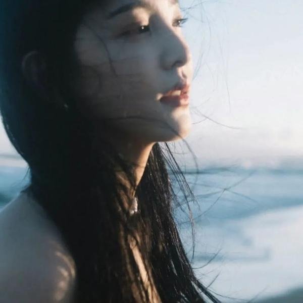 天真派：红楼梦之桃花诗社